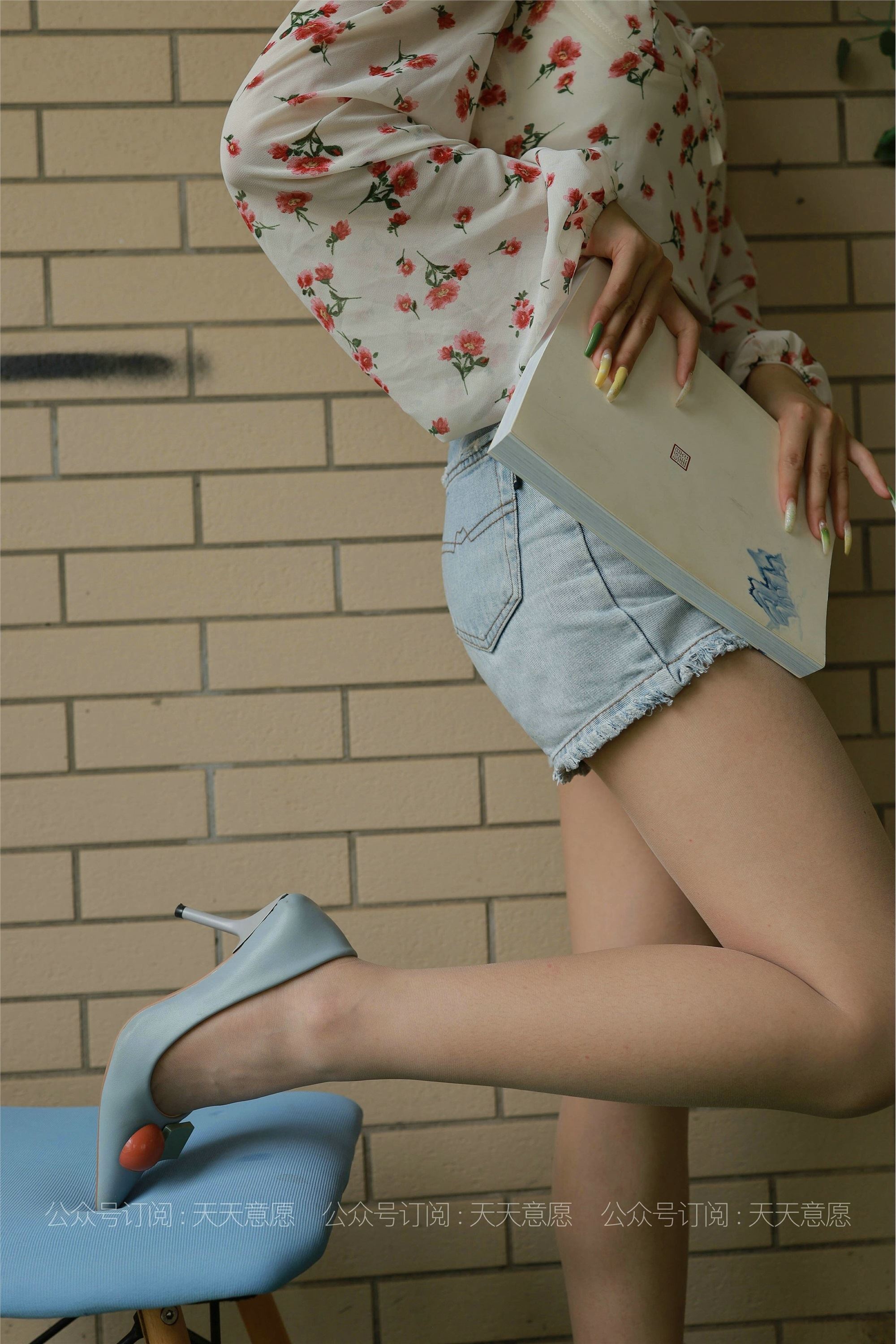 IESS异思趣向  2021.07.03 丝享家850：可可《法式碎花裙》